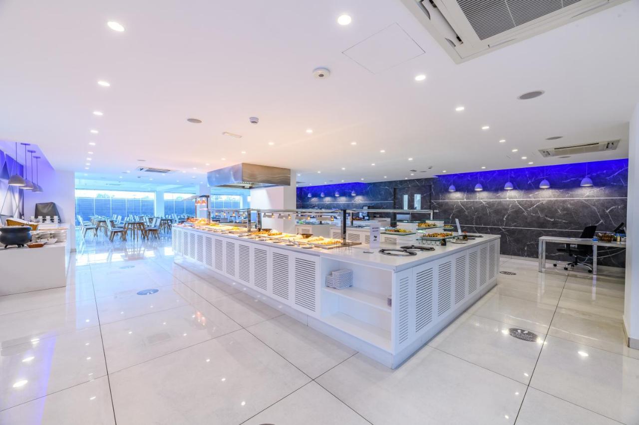 Seasons Hotel (Adults Only) 아이아 나파 외부 사진