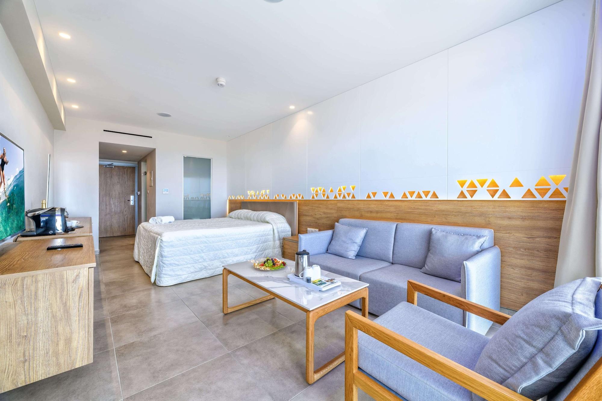 Seasons Hotel (Adults Only) 아이아 나파 외부 사진