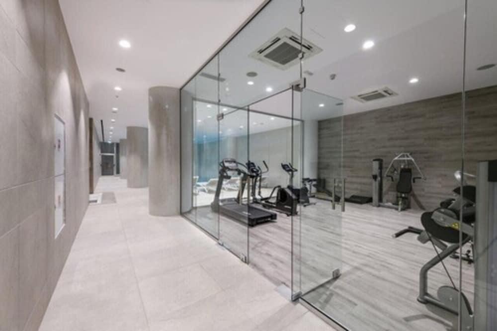 Seasons Hotel (Adults Only) 아이아 나파 외부 사진