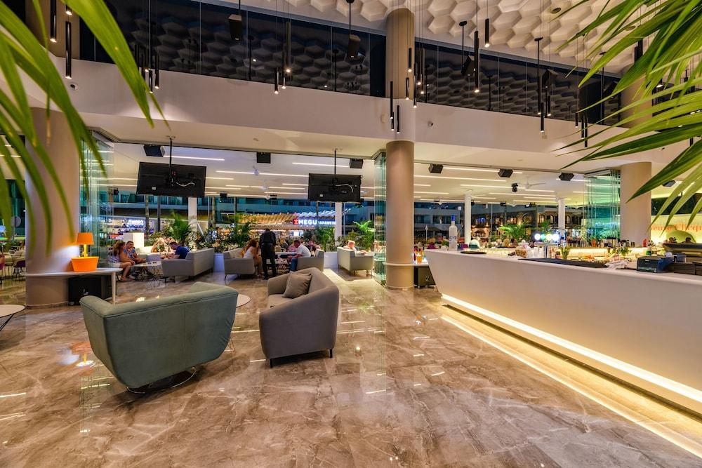 Seasons Hotel (Adults Only) 아이아 나파 외부 사진